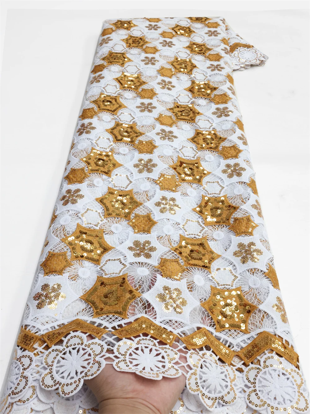 

Нигерийская ткань с вышивкой из шнура 5 ярдов 2023 Высококачественная африканская кружевная сетчатая ткань с блестками французское для женских платьев