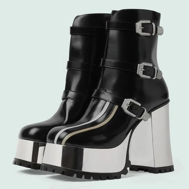 Современные ботинки на толстом очень высоком каблуке с круглым носком платформе