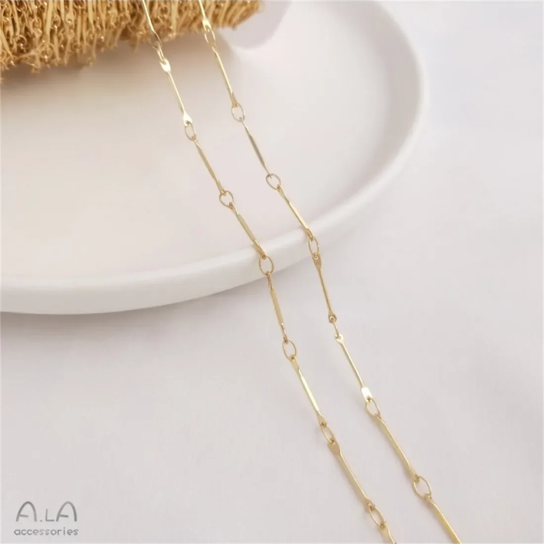 14-каратное золотого цвета круглая цепочка тонкая сплющенная браслет ручной