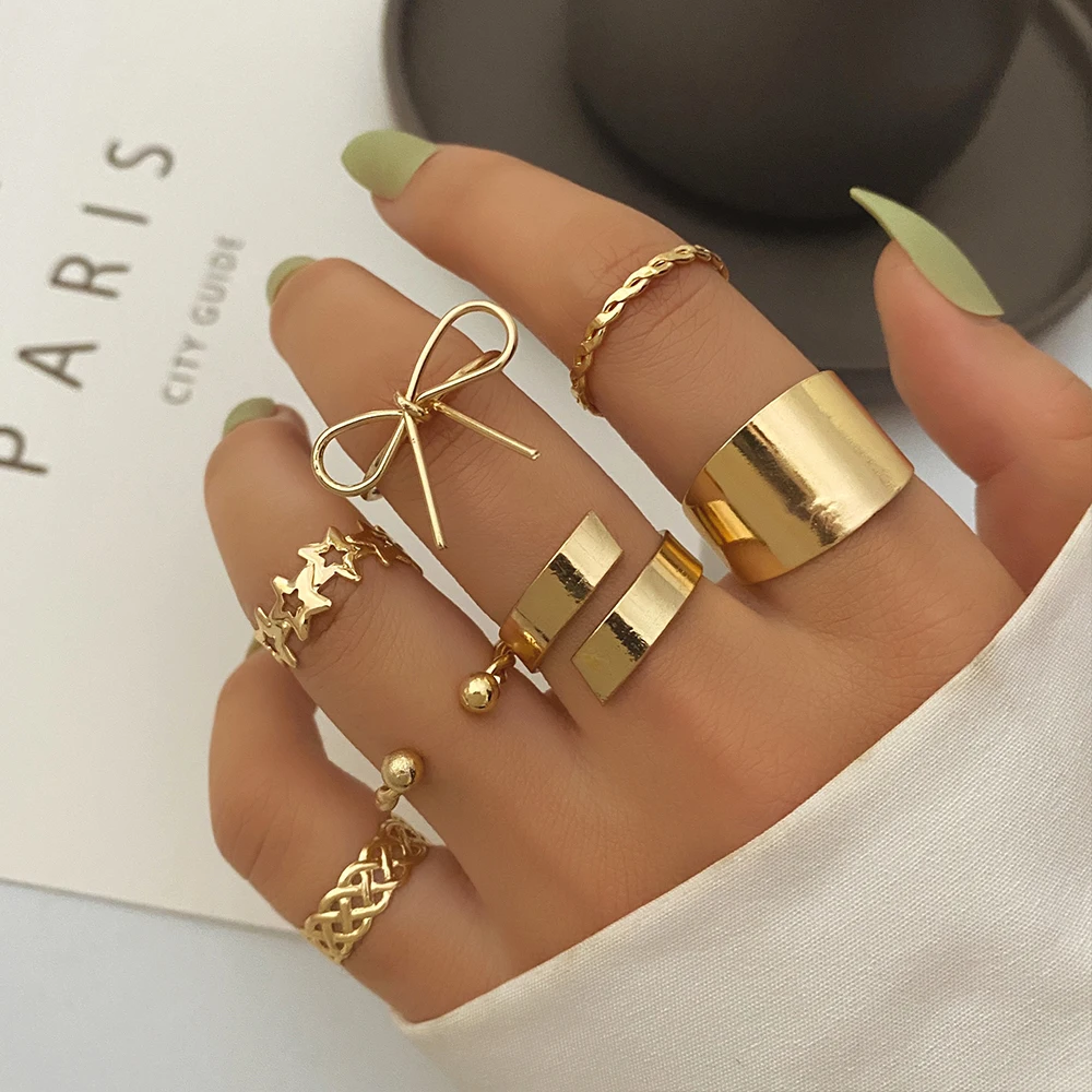 

IPARAM Boho Gold Color Wide Knuckle Ring Set for Women Vintage Geometric Big Bow Knot Star Metal Finger Ring Trend Jewelry Gifts