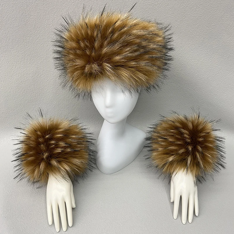 

Women Fluffy Ring Scarves Cuffs Faux Fur Raccoon Detachable Fur Sleeve Winter Luxury Warm Fox Fur Scarf Wrist Cuffs Gloves Set
