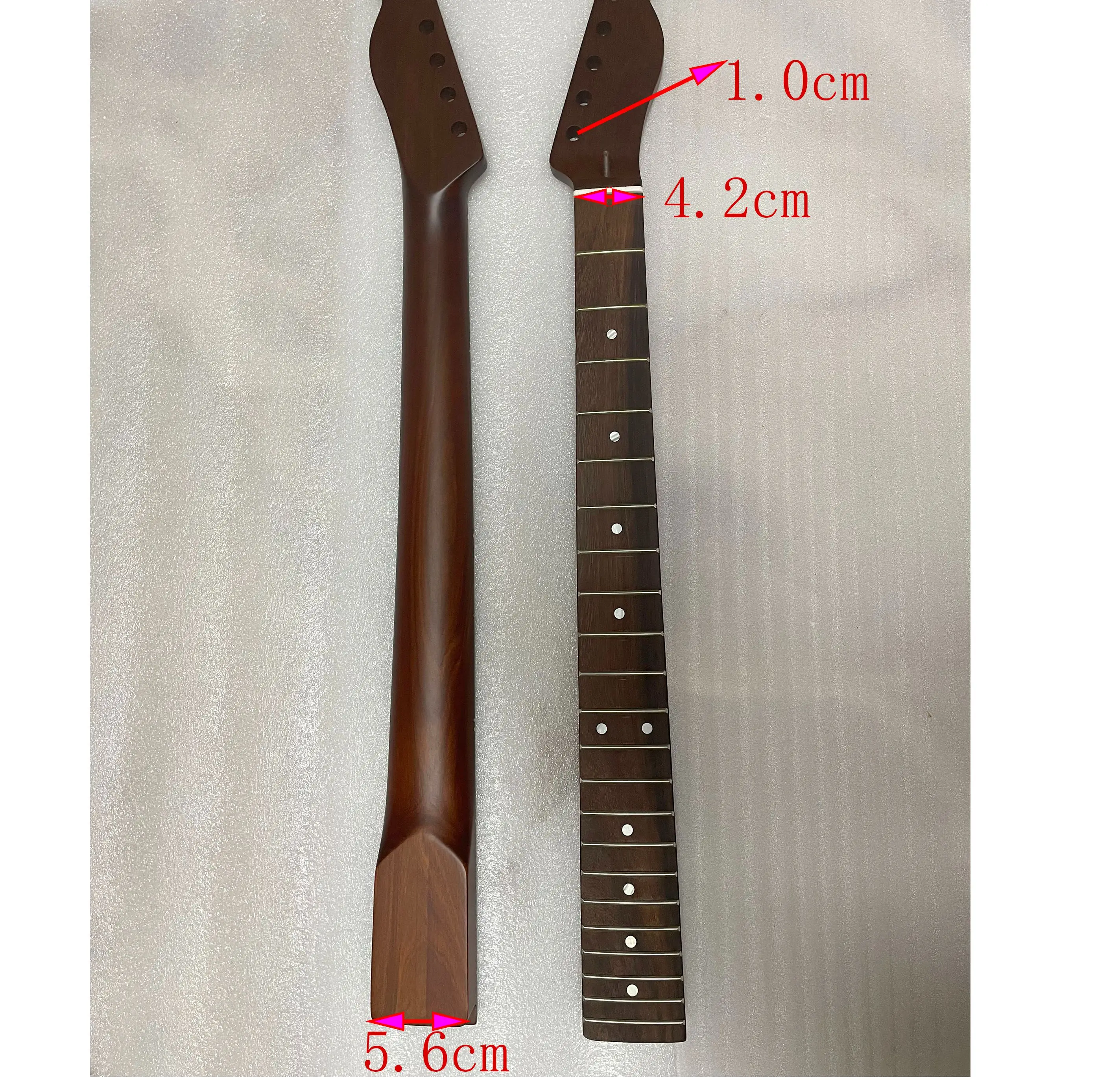 

1 шт. матовая готовая T L шейка для электрической гитары, 6 струн, топ из темно-жареного клена и красного дерева, 22 лада, хорошая ручная ручка