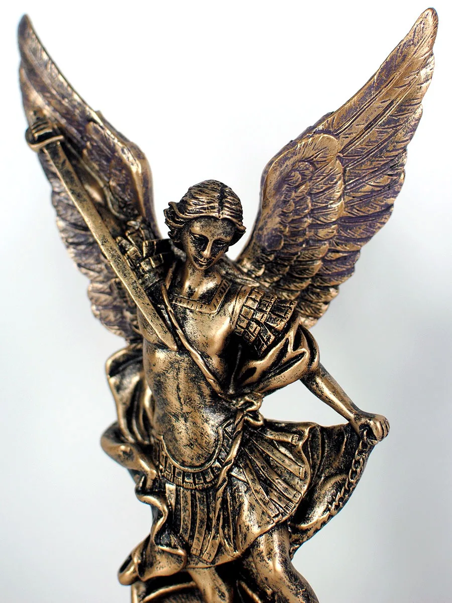 Европейский архангел фигурка Михаила скульптура украшение для гостиной дома