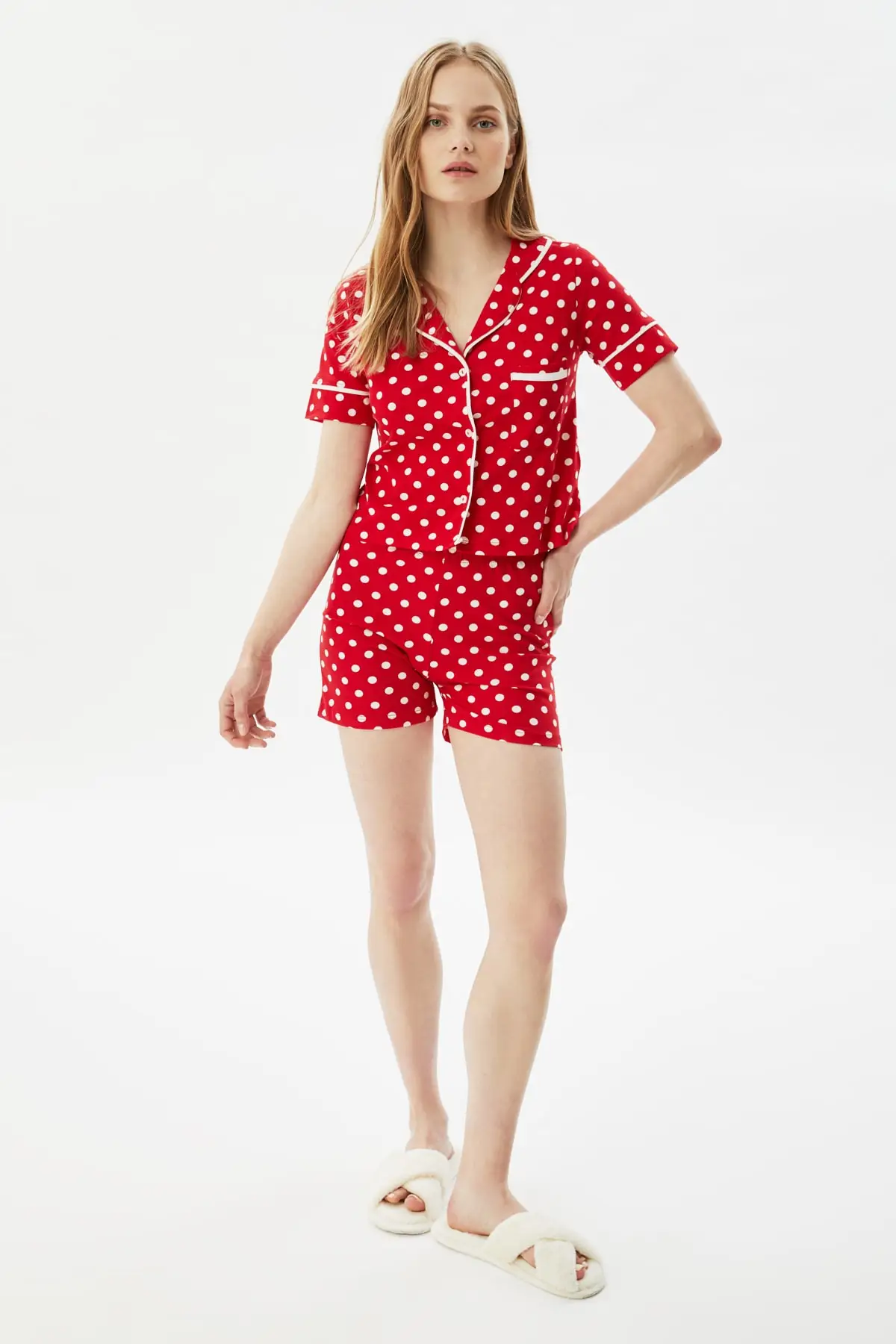 

Trendyol Printed Knitted Pajamas Set THMSS21PT1214
