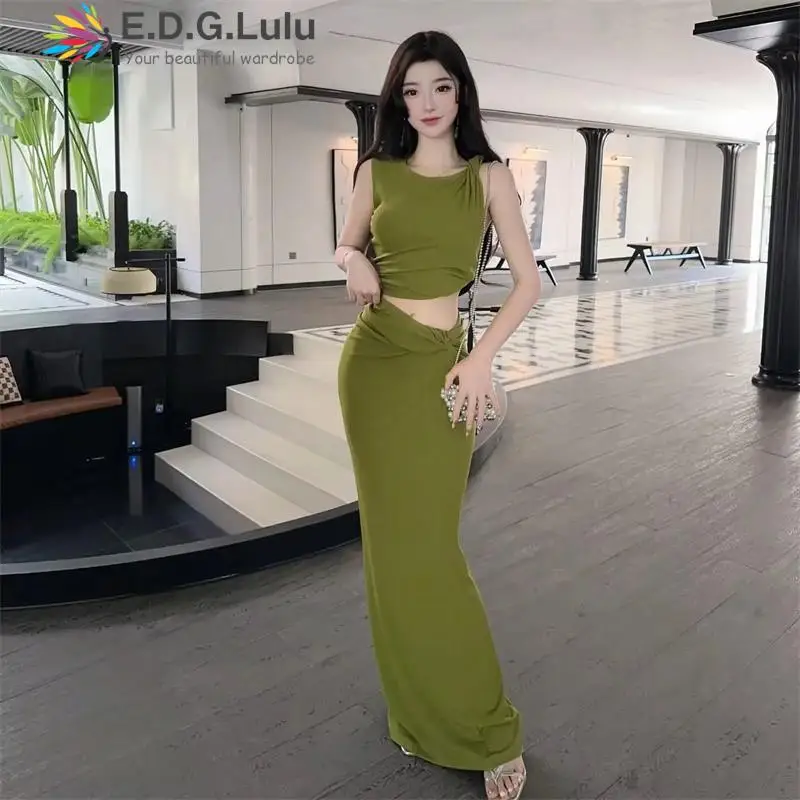 

EDGLuLu Vacation Two Piece Set Women Outfit 2023 Suspended Tank Top Camisole+High Waist Long Skirt Green Suit 2 Piece Set 0519