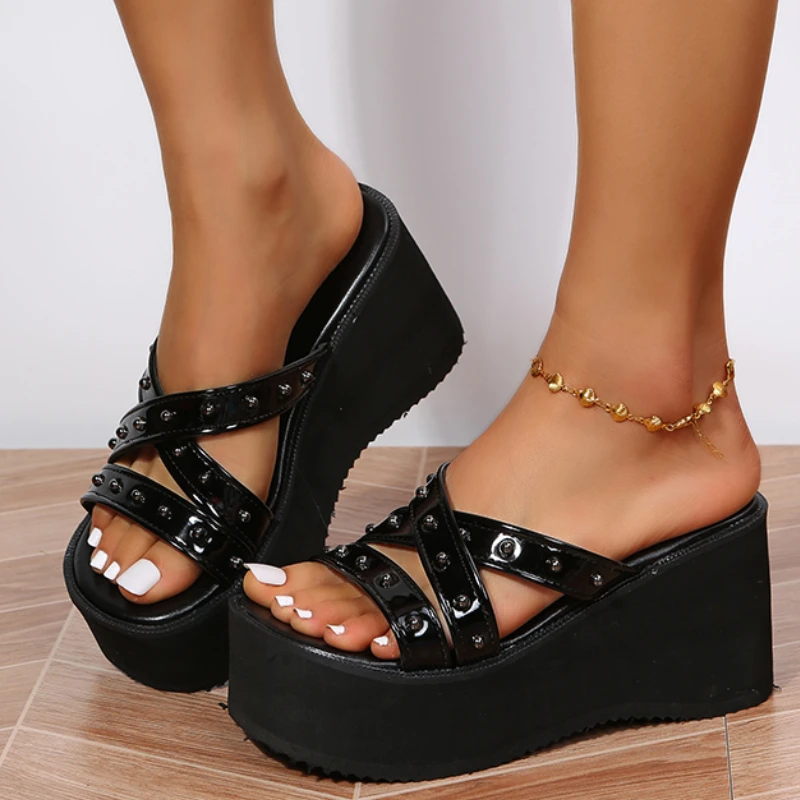 

2022 New Summer Women Chunky Sandals Plus Size 43 High Platform Flats Gothic Wedges Comfy Woman Mules Shoes Outstoor Slipper
