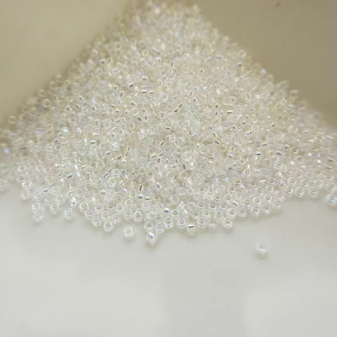 Прозрачные стеклянные бусины 1.5 мм, 840 шт.