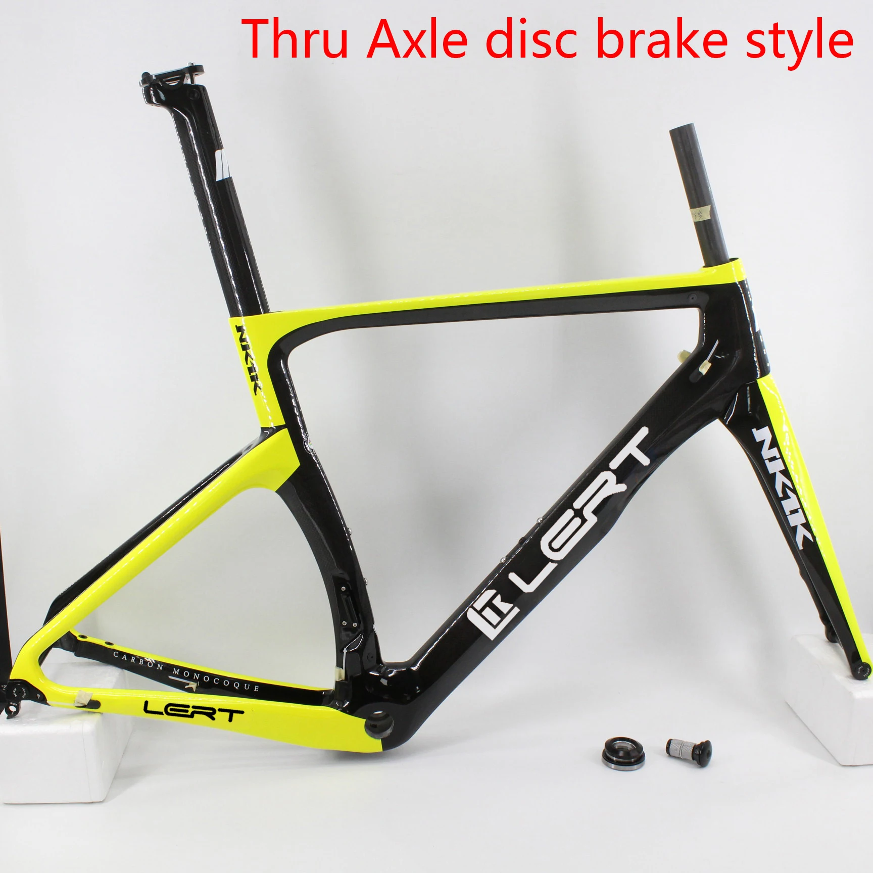 

New fluo yellow 700C Racing Road Bike 3K full carbon fibre bicycle frame Thru axle disc brake fork+seatpost+headsets Free ship
