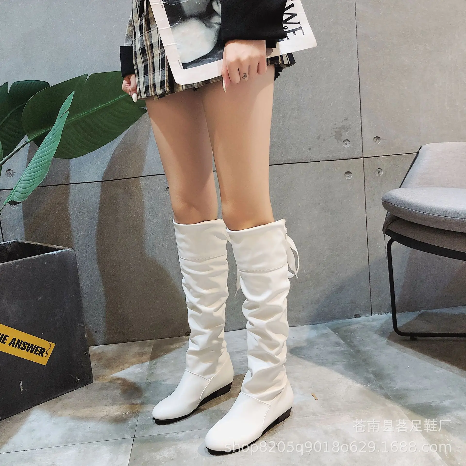 

Женские сапоги больших размеров с пересечением границ, Зимние новые рыцарские сапоги на плоской подошве, сапоги до бедра, высокие сапоги на ...