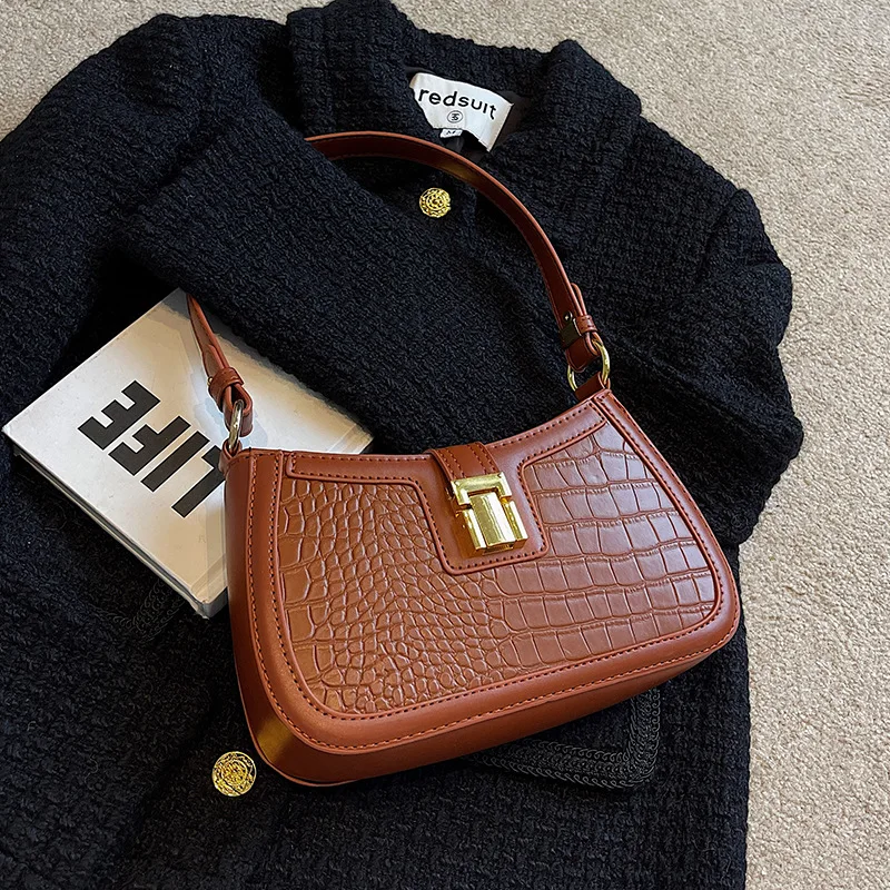 

Женские сумки с крокодиловым узором, брендовые маленькие женские сумки под подмышки, 2022, модная роскошная дизайнерская сумка, сумки через п...
