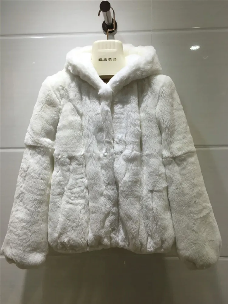 2022 Genuine Natural Real Rex Fur Coat Women's Hooded Outerwear All Fur Long Sleeves Short Style Thin Coat
