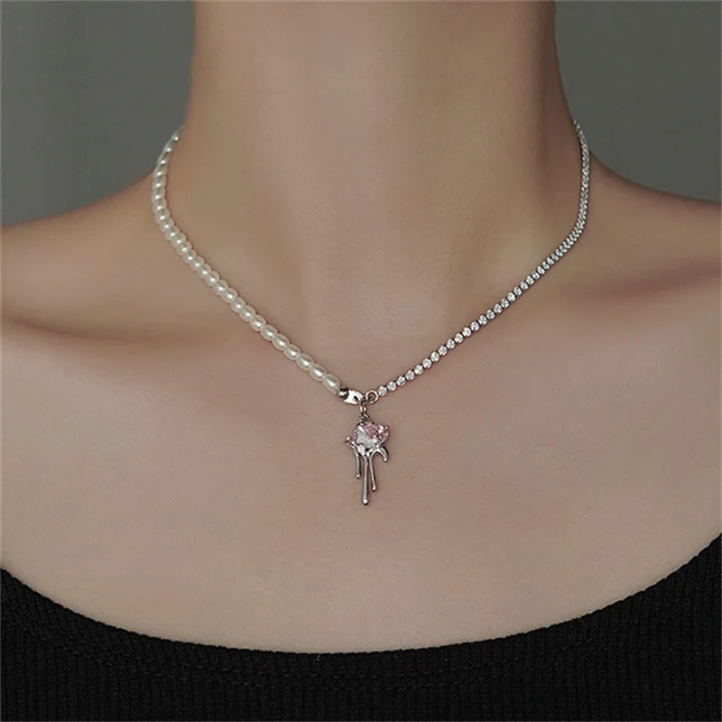 

New Shiny Crystal Asymmetric Necklace Exquisite Pearl Clavicle Chain Necklaces For Women 2023 Trend Aesthetic Jewelry Gift