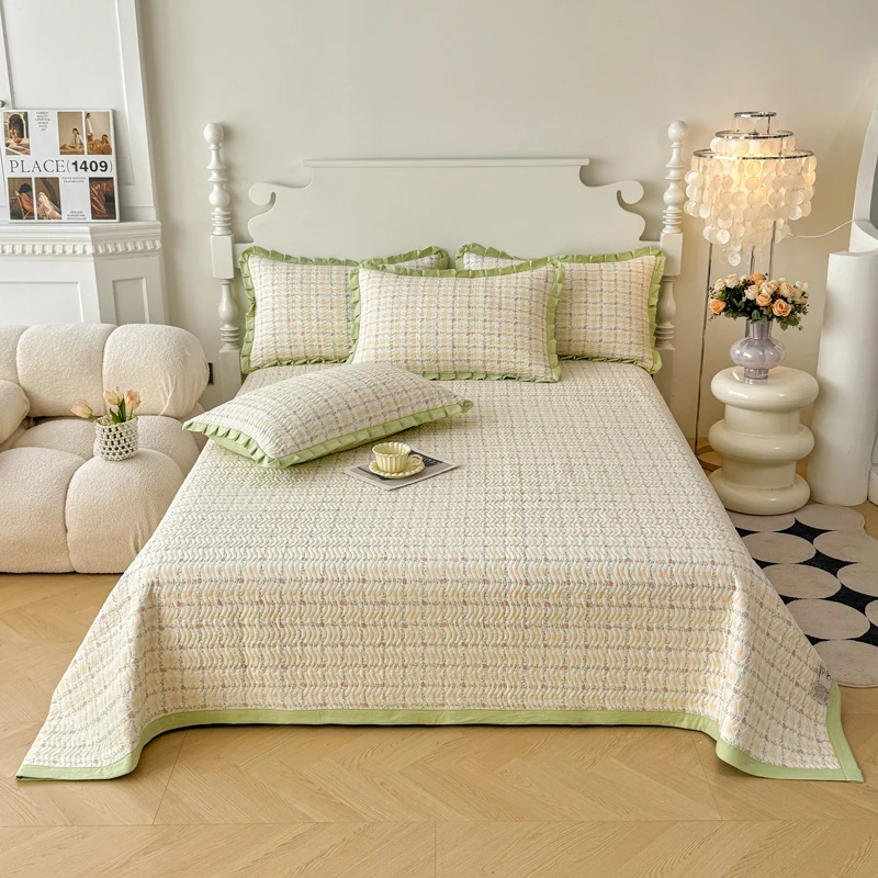 

Стеганое покрывало с цветочным принтом, 100% полиэстер