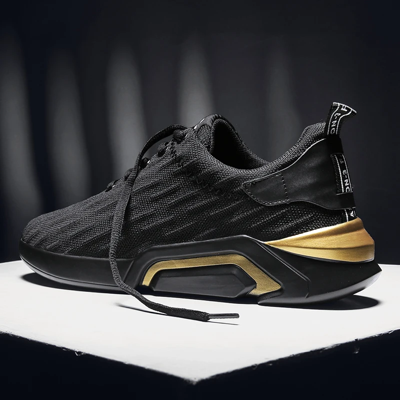 

Men's Sneakers Lightweight Fashion Flat Shoes Outdoor Man Sports Shoes Breathable Non-Slip Mesh Casual Male Soft Tennis Training