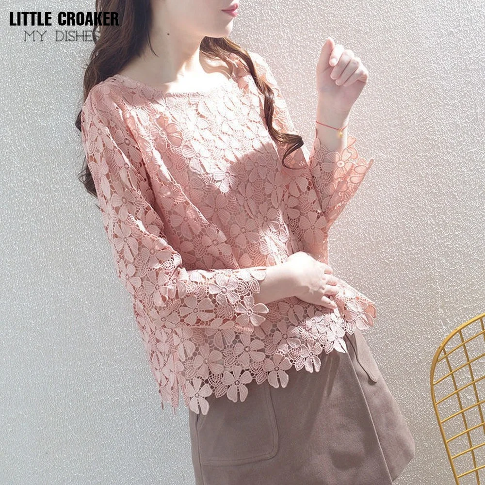 

Элегантная женская кружевная блузка с длинным рукавом Топы белая вязаная крючком ажурная водолазка Стильные укороченные рубашки женские п...