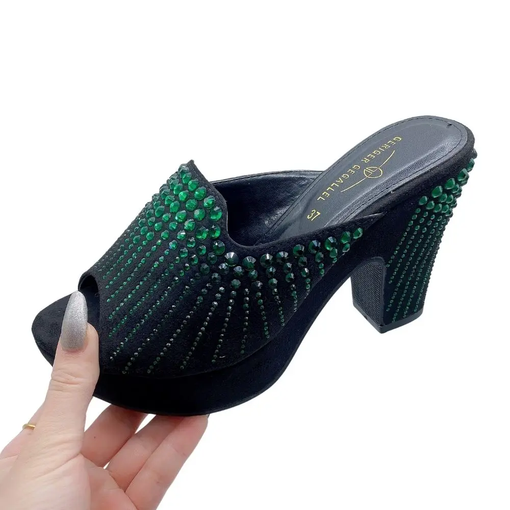 Sparkly Luxury Rhinestone Women Sandals Chunky Sandlias Mulhe Wedding Party Designer Shoes for Women Elegant Design Heel Sandal