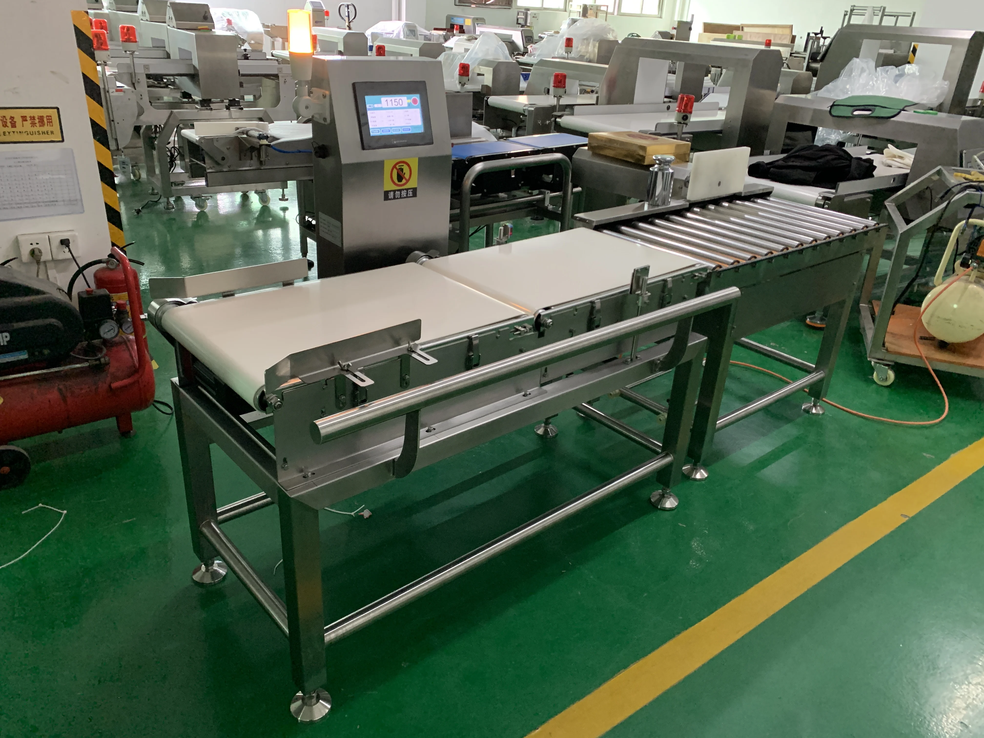 Автоматическая конвейерная лента пищевые весы контрольный вес с системой