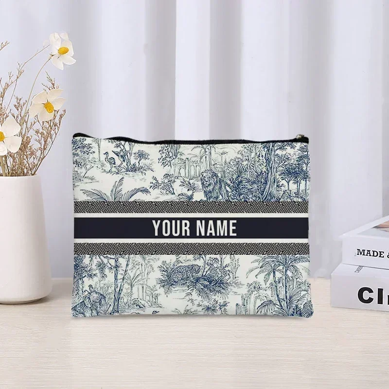 Косметичка VOESETO с именем