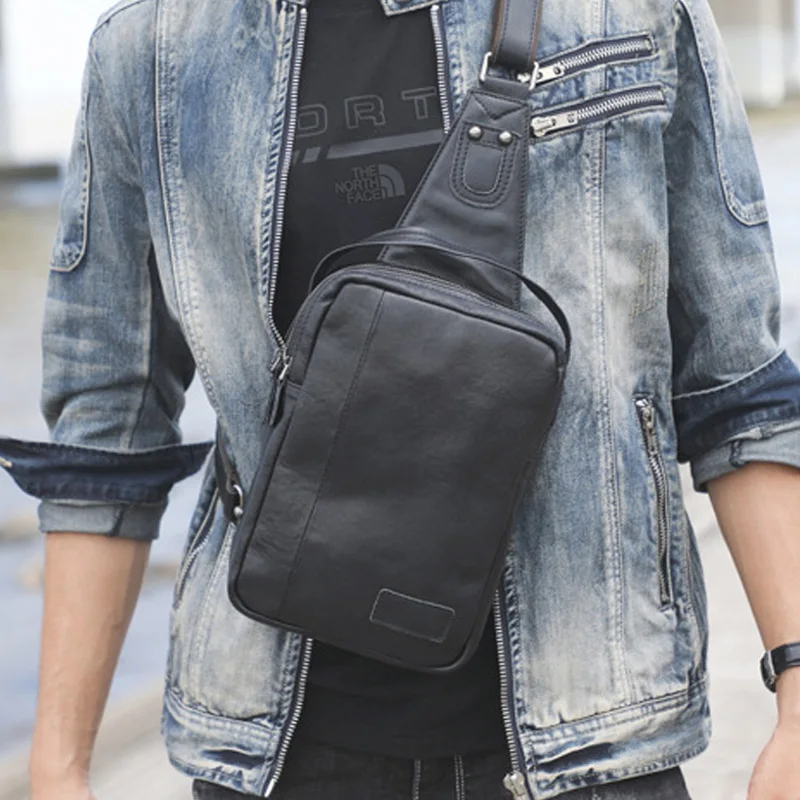 

AETOO First layer of cowhide men's chest bag mobile phone bag genuine leather handmade locomotive one shoulder crossbody bag ca