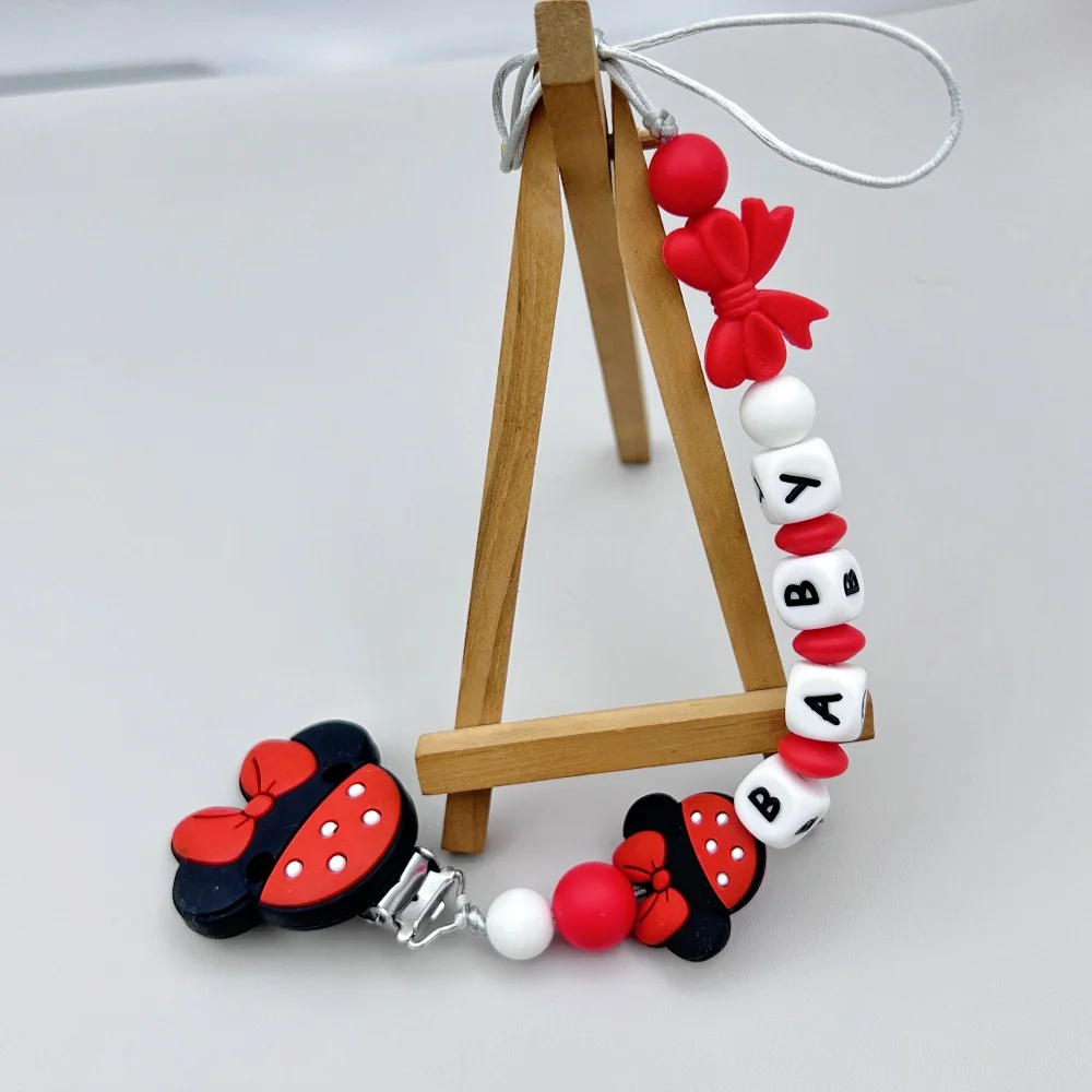 Персонализированная силиконовая подвеска в виде английского алфавита с именем