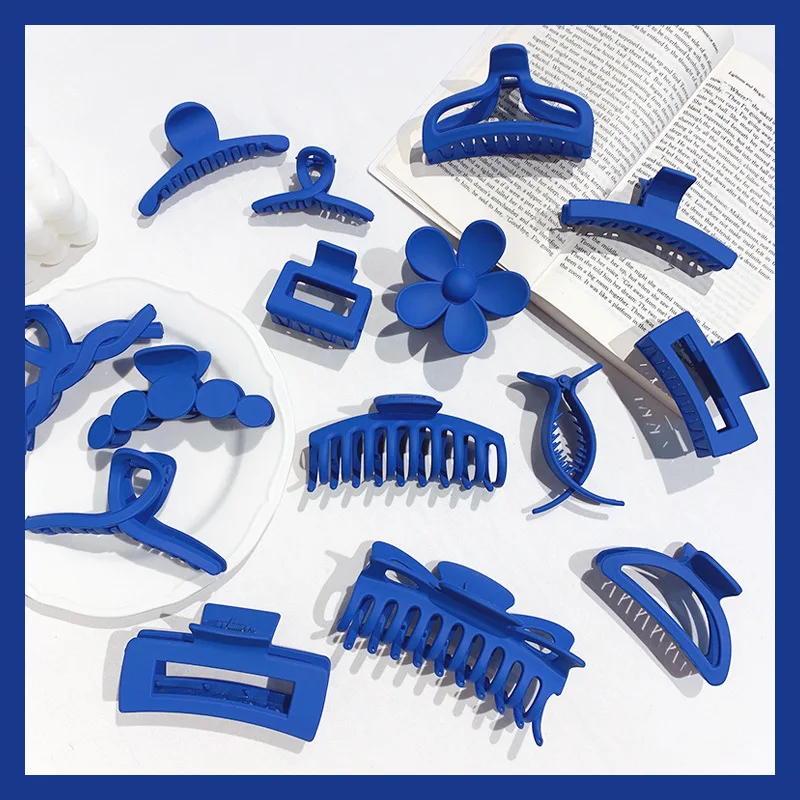 

1pcs Korean Klein blue Large Hair Claws Acrylic Hairpins Barrette Crab Hair Clips Headwear for Women Girls Hair Accessories
