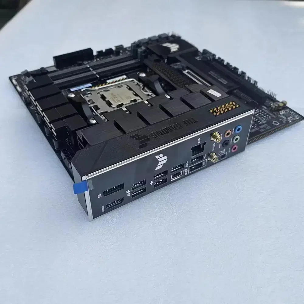 Игровая материнская плата TUF GAMING B650M-PLUS WIFI DDR5 МГц M.2 USB3.2 128G