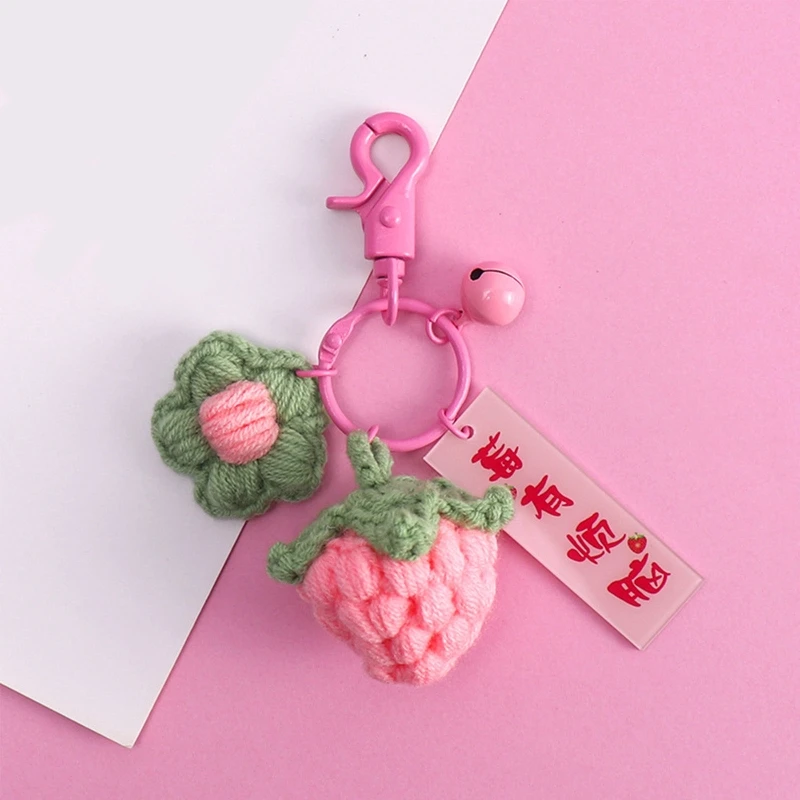 

Cute Knitted Strawberry Shaped Keychain Keyring for Women Girl Jewelry Simulated Fruit Car Key Ring Bandbag Keyrings