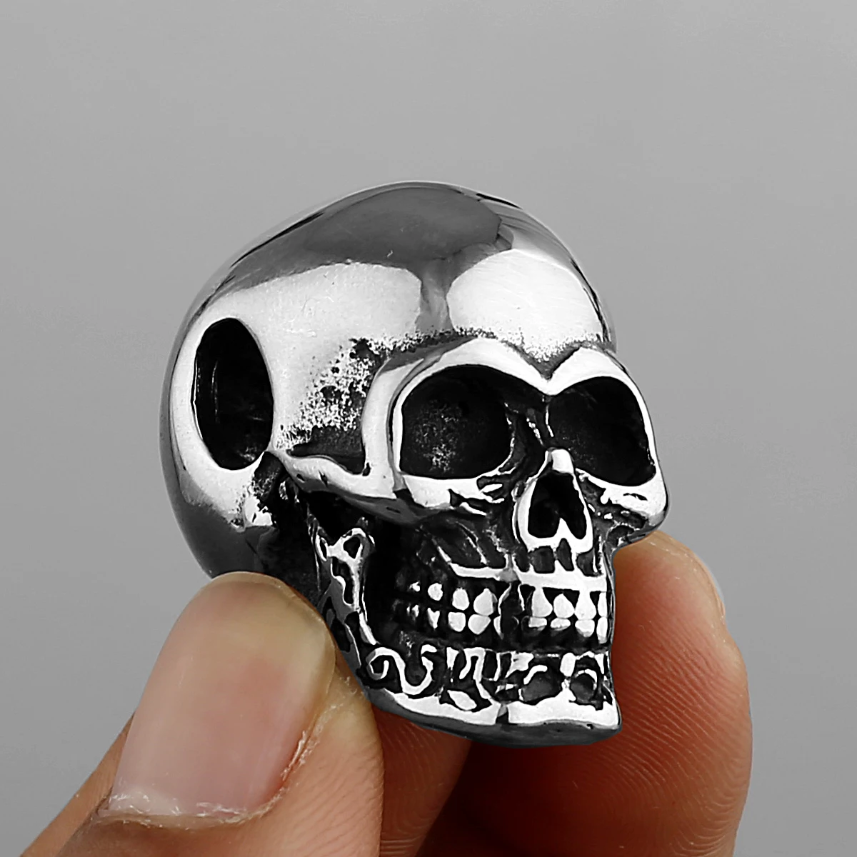 

Retro Gothic Skull Titanium Steel Stainless Steel Pendant Men's Big Skull Fashion Motorcycle Pendant Necklace Jewelry Wholesale
