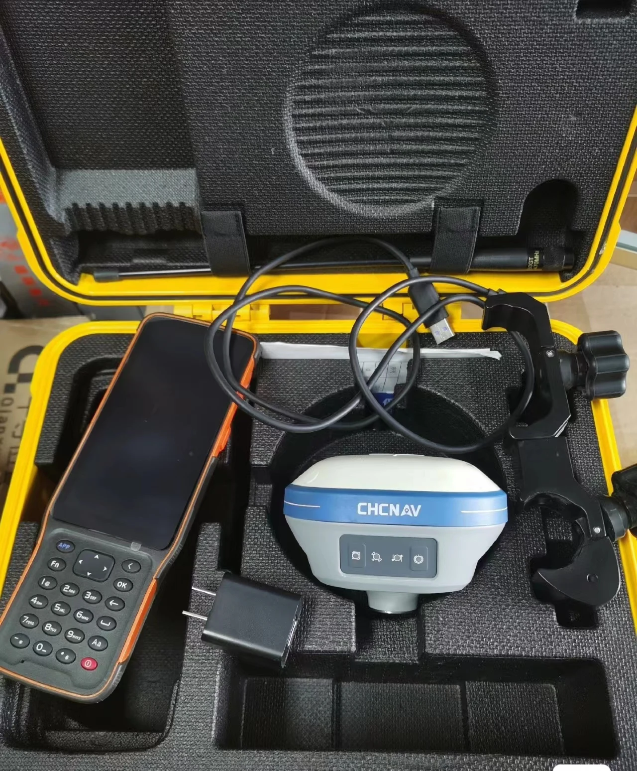 

CHC I73 X6 HCE600, б/у оборудование для замеров, Gps RTK