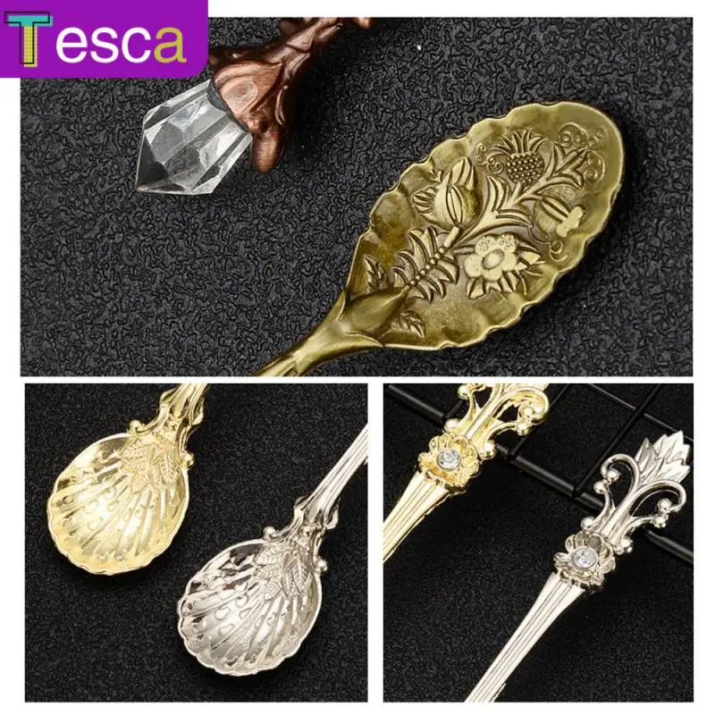 

Vintage Ice Cream Dessert Spoon Crystal Head Dining Bar Spoon Vintage Royal Style Flatware Dessert Stirring Spoon Wholesale Hot