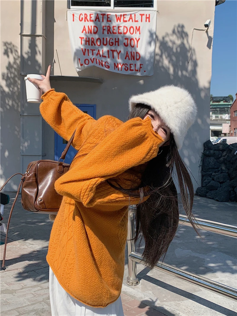 Женский свитер корейской серии Idle Sle Twist осень и зима 2024 новый супер приятный