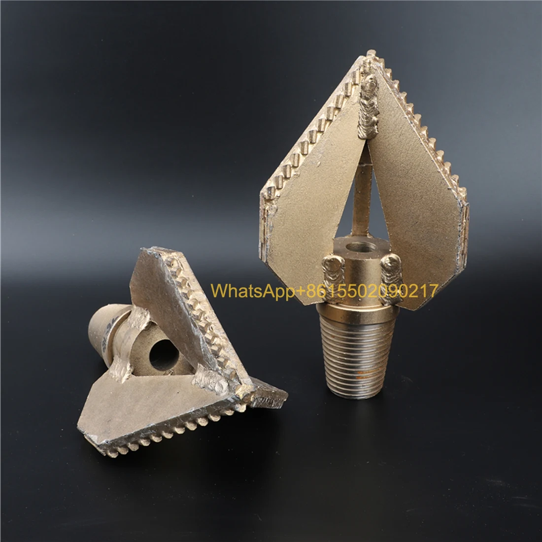 

Drill bit alloy twist / three-wing alloy water well drill bit / reaming opening triangle anchoring / geological exploration mine