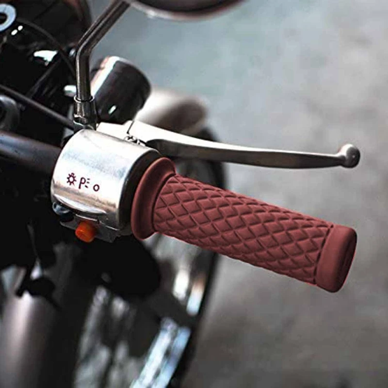 

Motorcycle Grips Non Slip Bar End Thruster Grip 7/8Inch 22mm 24mm P for Honda Triumph Yamaha Kawasaki CG125 CB400