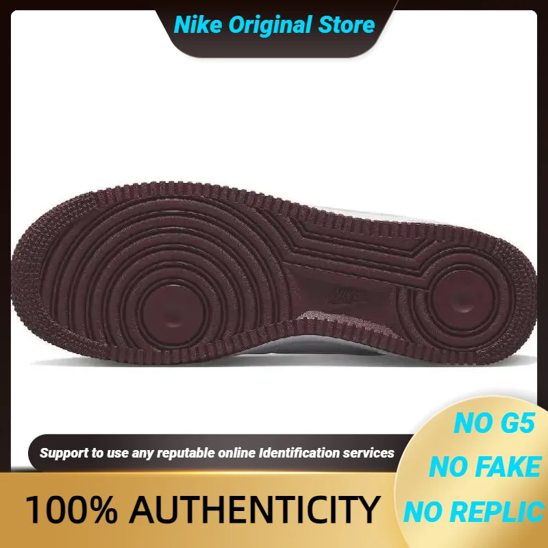 Кроссовки Nike Air Force цвет белый черный