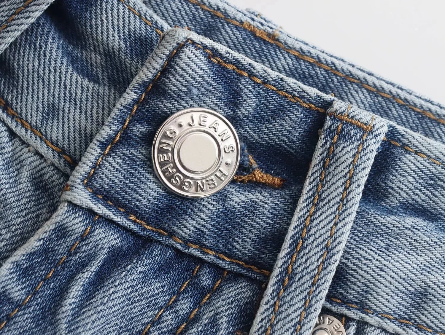 Maxdutti England Style High Street Vintage Mom Shorts Washed High Waist Bermuda Harem Denim Shorts Women