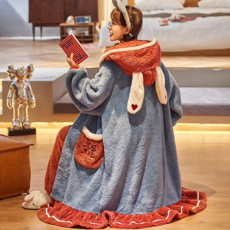 FUNISHI Coral Fleece Cartoon Nightdress Women Sleepwear Hooded Plus Size Loose Version Inspissate Pajama Set Winter Pajamas