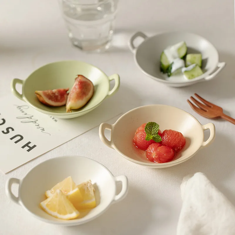 Керамическая тарелка для сушеных фруктов маленькая приправ дома