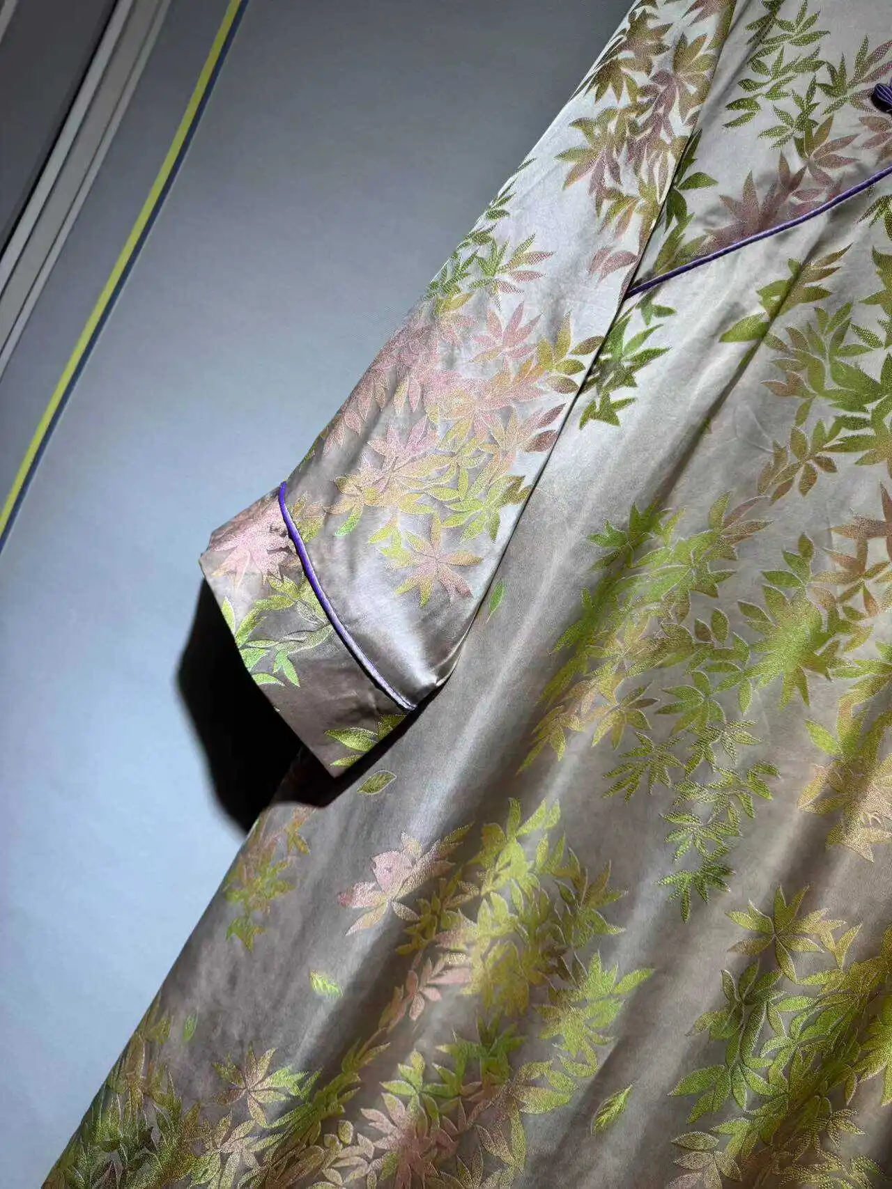 Новое летнее платье Xiangyun в китайском стиле на пуговицах длинное Ципао улучшенном