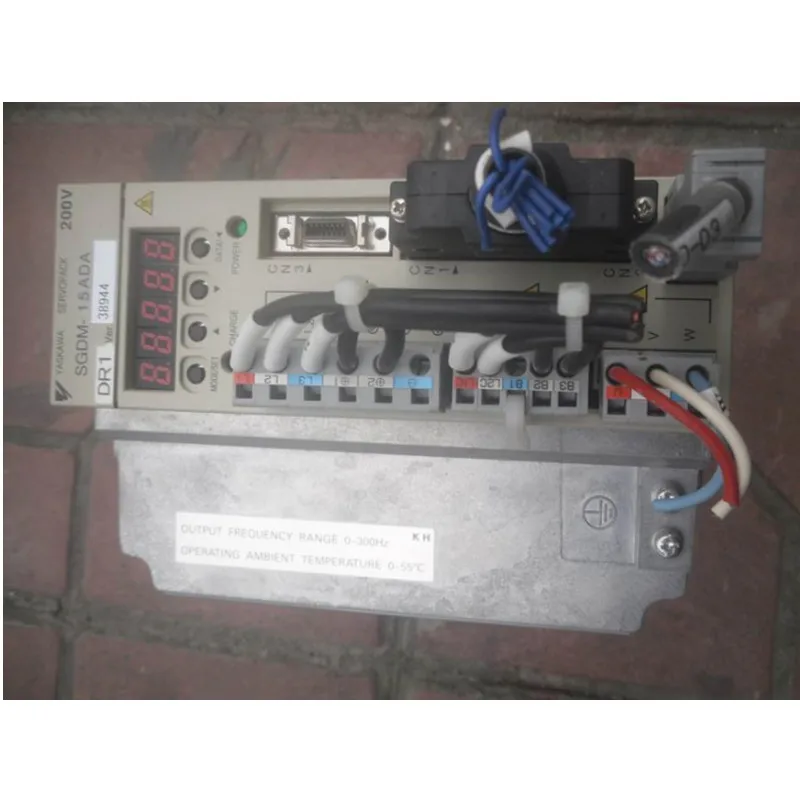 

Yasukawa Server в наличии SGDM-15ADA используется в хорошем состоянии