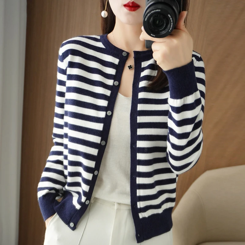 

Striped Long Sleeve Knitted Cardigan Women's Short Coat Round Neck Sweater Fashionable Western Style Aging Loose Outer Wear New