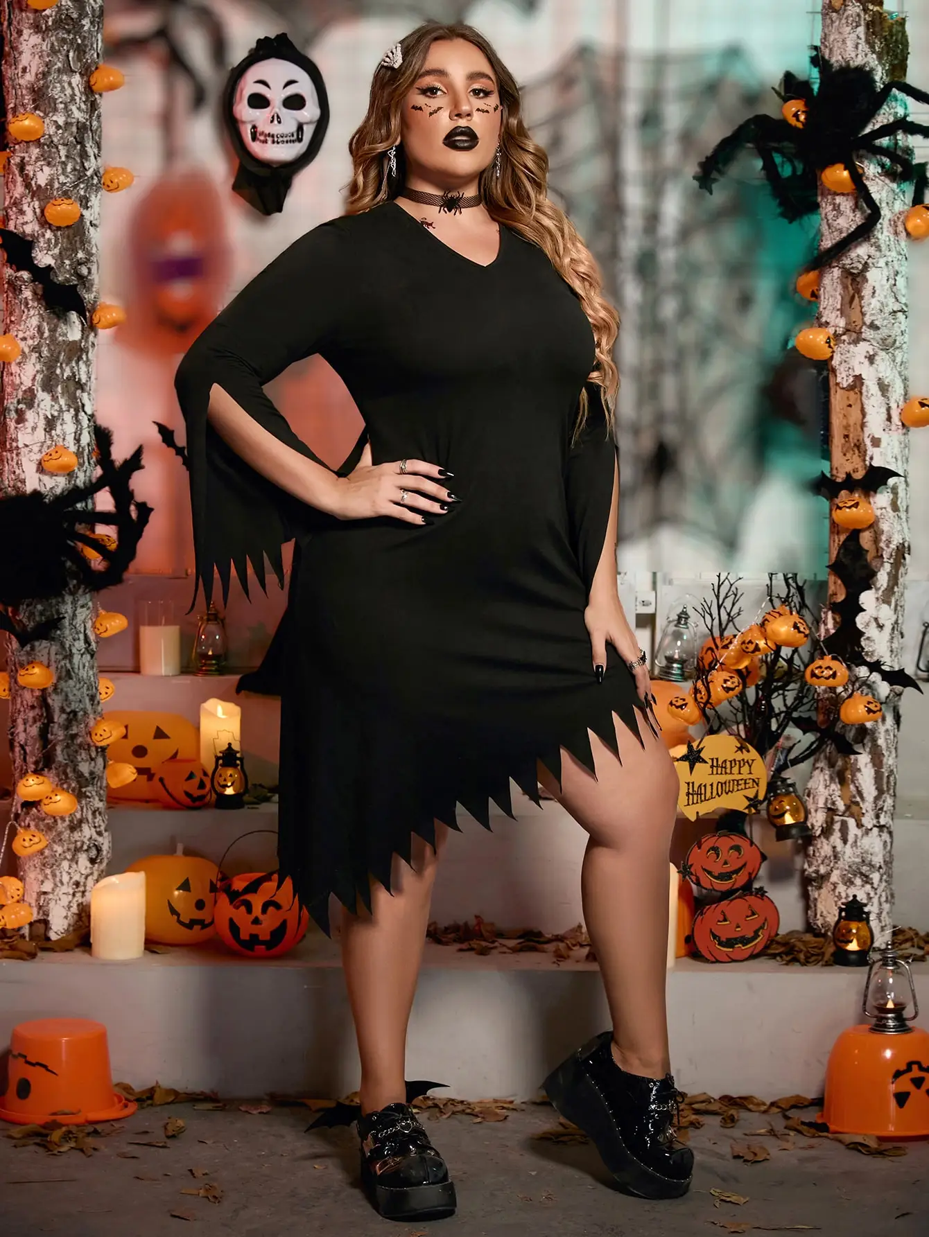 Женское платье с юбкой в виде зигзага