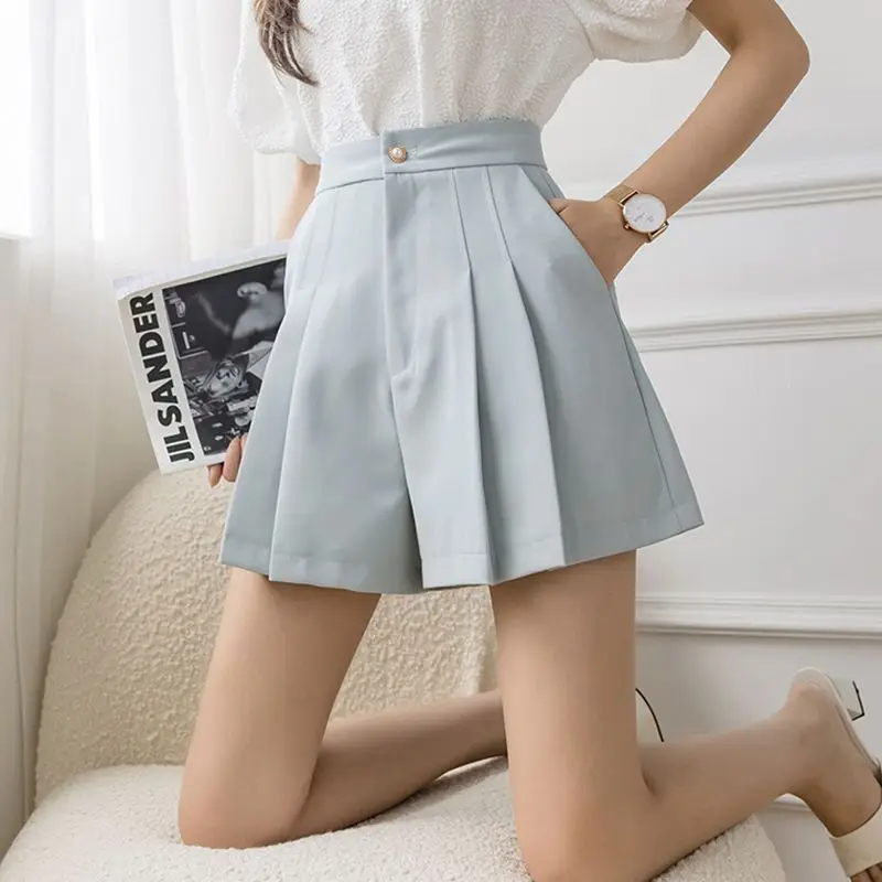 2023 New Women's Shorts Folds Summer Casual Formal Shorts Big Girls High Waist Fashion Woman Streetwear Short Trousers W29
