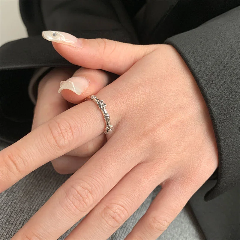 

Keke Iris Open Ring Women's Light Luxury Small Design Refined Advanced Cool Style Vintage Ring