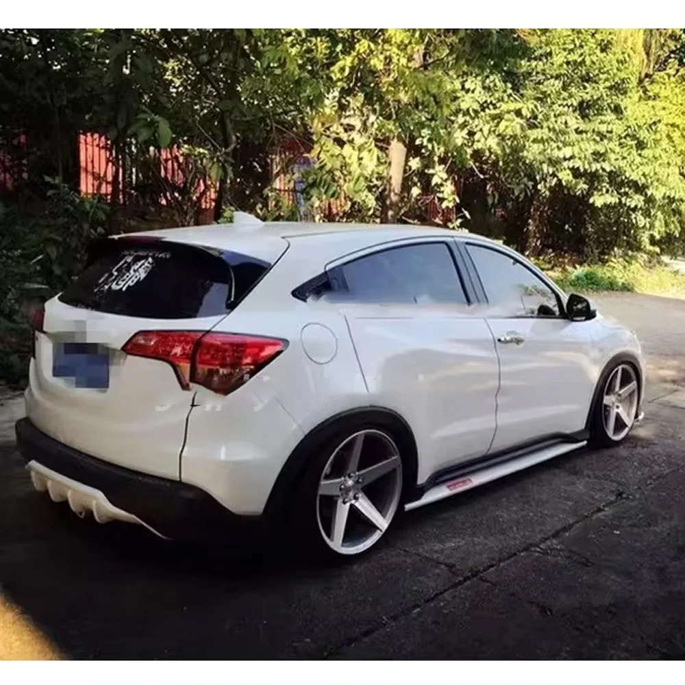 Диффузор для заднего бампера 2015-2018 VEZEL/HRV