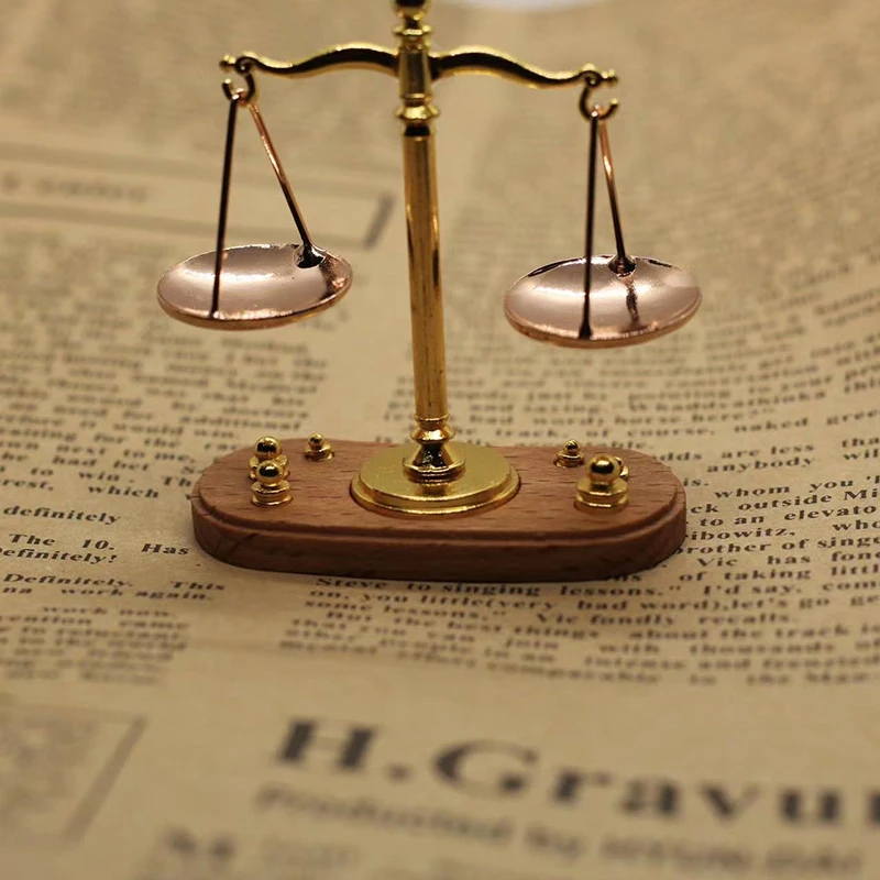 Миниатюрные весы в винтажном стиле аксессуары модель античном изысканное