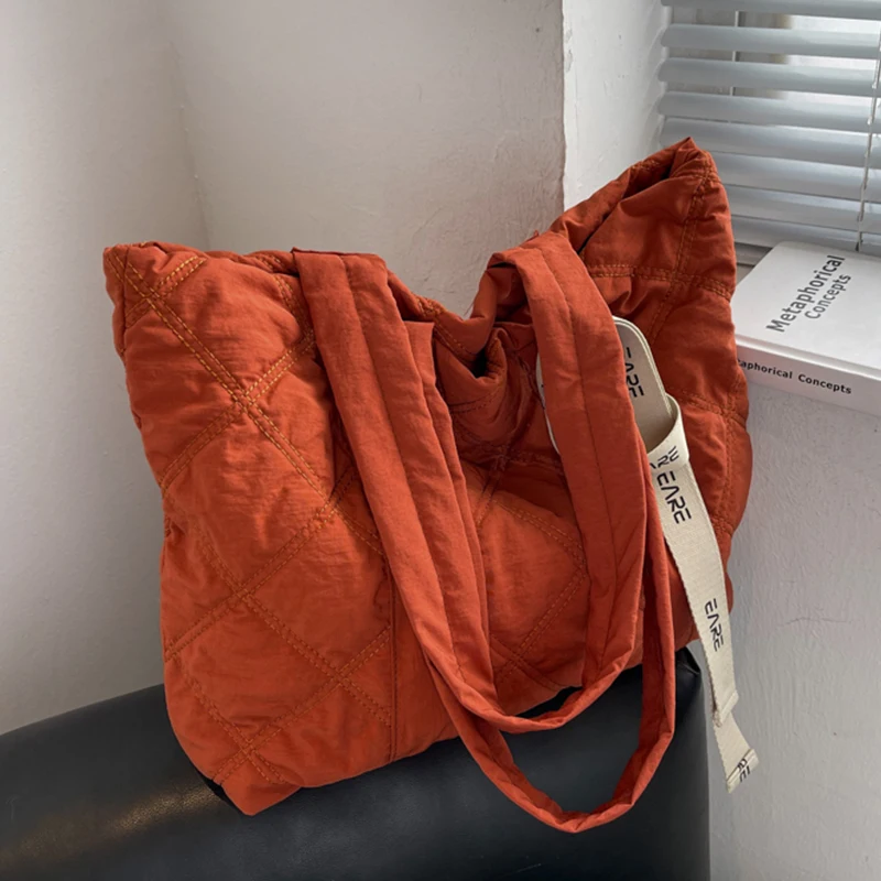 Luxury design handbags for women 2022 winter soft Down space tote bag Fashion Shoulder Female bag Women's purses messenger bag