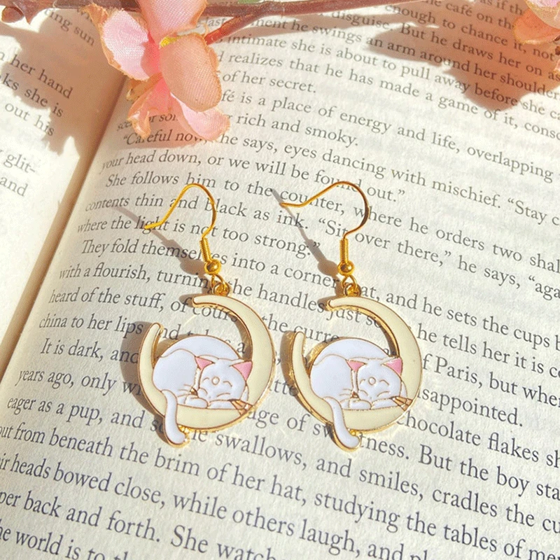 

gold plated 'artemis' sailor moon earrings