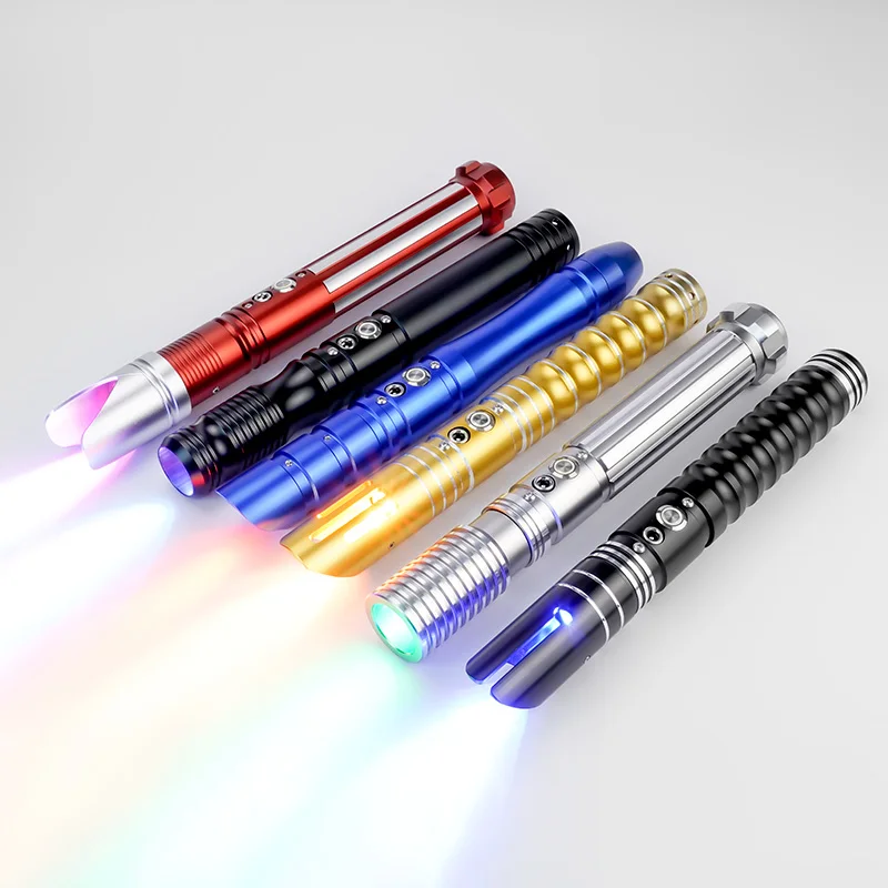 Новый RGB световой меч Металлическая Ручка Тяжелая Дуэль лазерный меч со звуком и изменением цвета меч с 6 наборами звука светящиеся игрушки