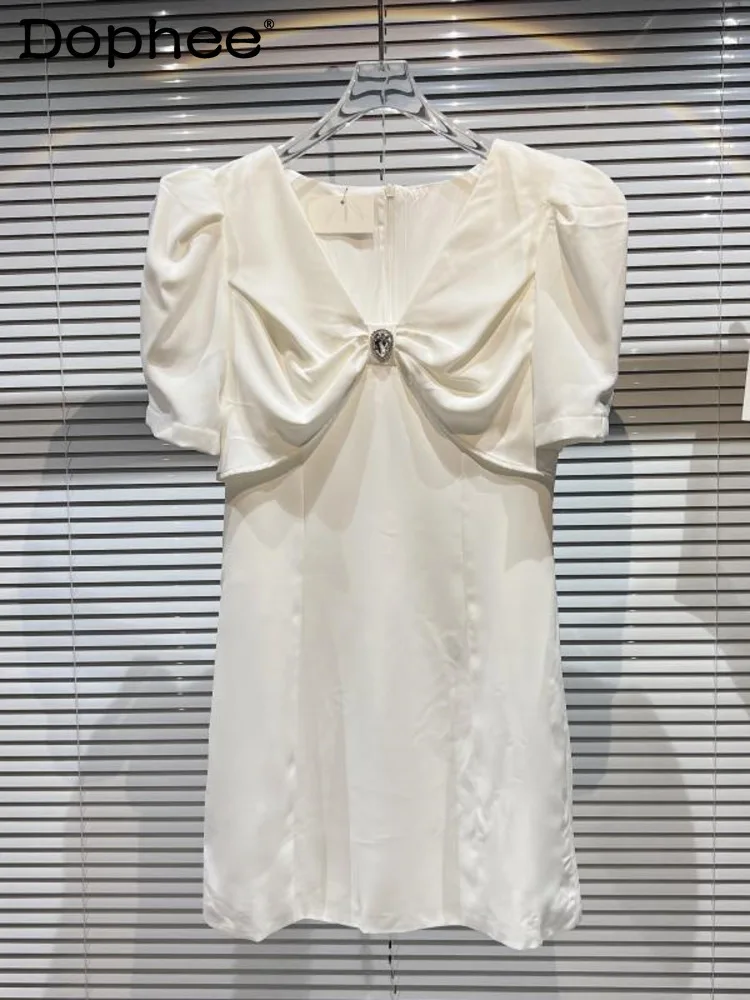 

Новинка лета 2022, платье с оборками, V-образным вырезом и бантом, со стразами, пузырьковым рукавом, платье с коротким рукавом и застежкой на та...