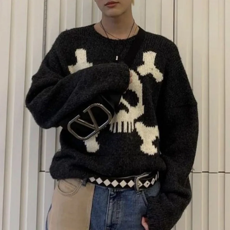 Gothic Sweater Skull Pattern Knitted Shirt Hip-hop Punk Men's Pullover Vintage Long-sleeved Tops Oversize Y2K Clothes 90s